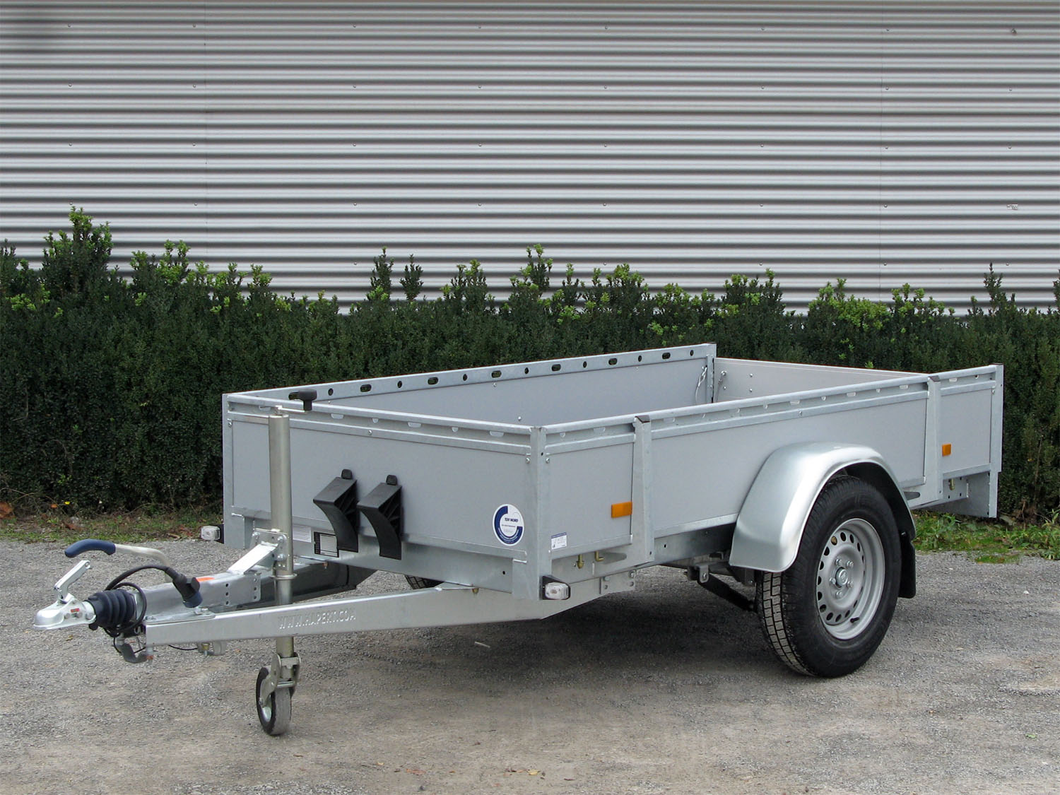Hapert Azure L-1 - 1500 - Einachsanhänger - 1500 kg Hapert Azure L-1 - 1500 - Einachsanhänger - 1500 kg – Image 1