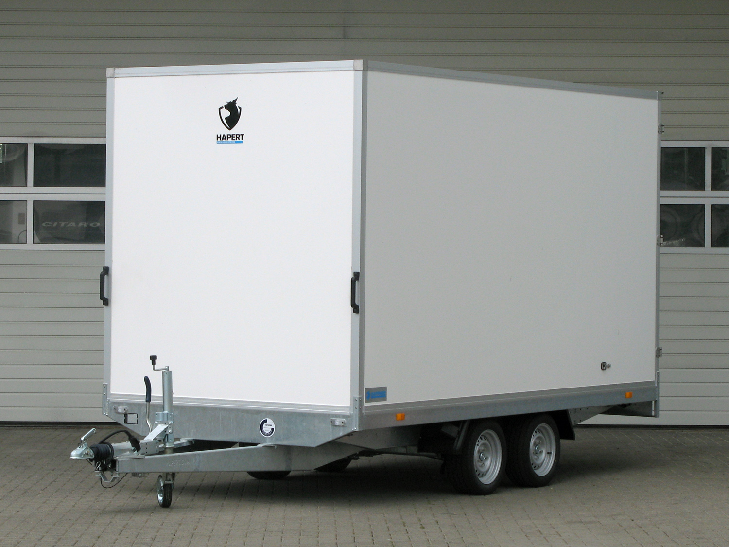 Hapert Sapphire H-2 - Kofferanhänger - 3000 kg - Hochlader Hapert Sapphire H-2 - Kofferanhänger - 3000 kg - Hochlader – Image 1