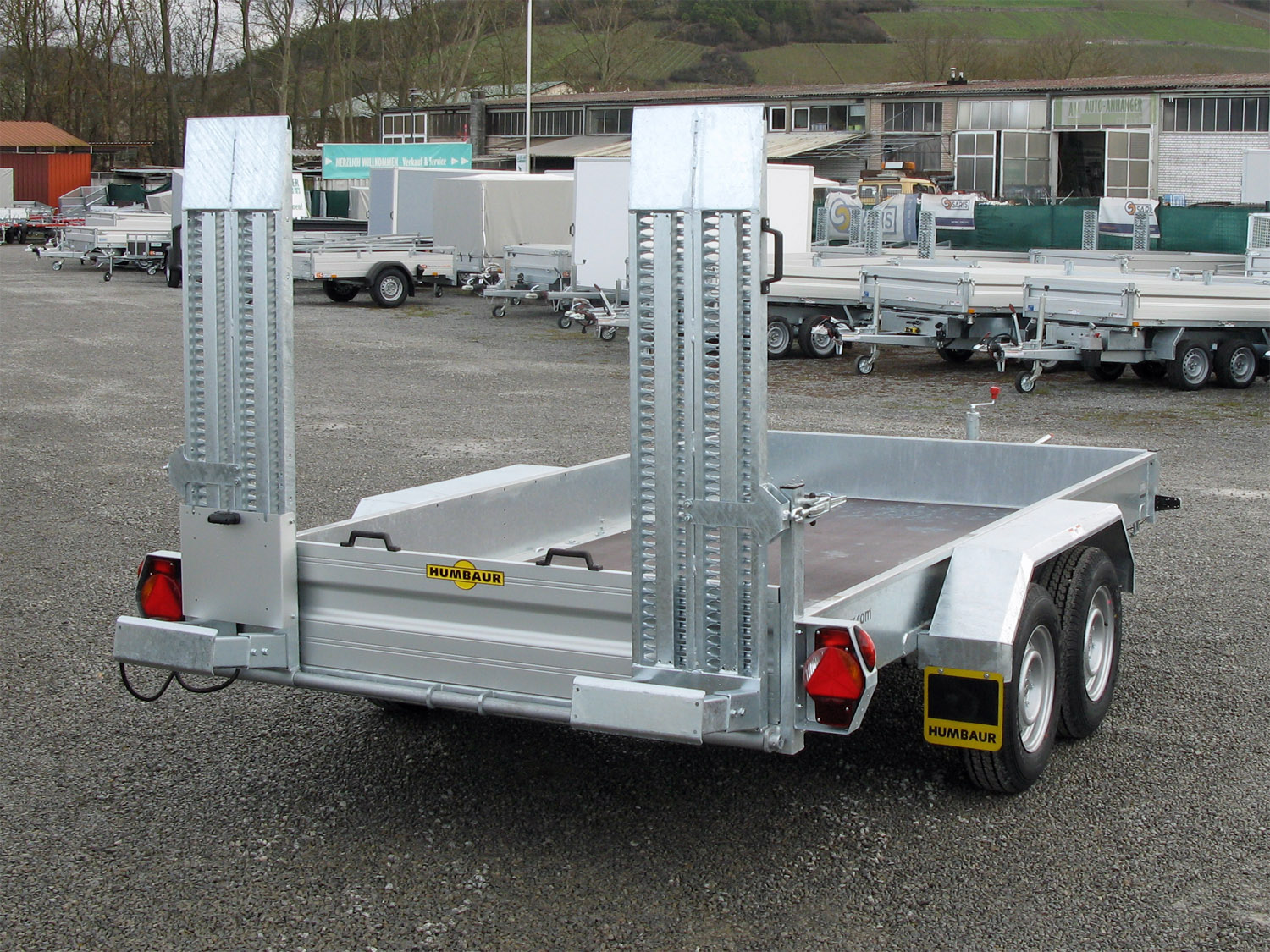 Humbaur HS353718 - Maschinentransporter - 3500 kg Humbaur HS353718 - Maschinentransporter - 3500 kg – Image 1