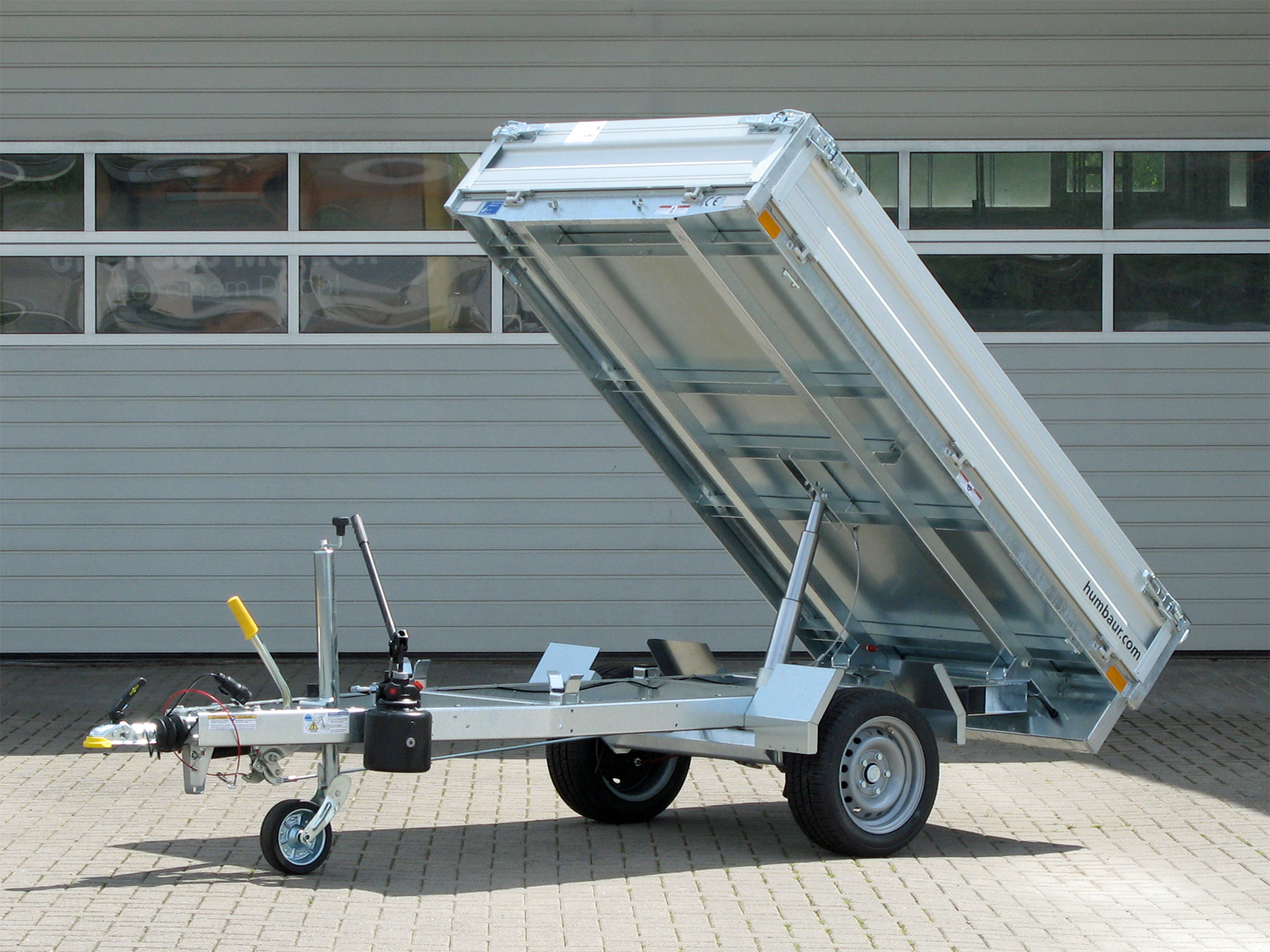 Humbaur HUK 152314 - Rückwärtskipper - 1500 kg Humbaur HUK 152314 - Rückwärtskipper - 1500 kg – Image 1
