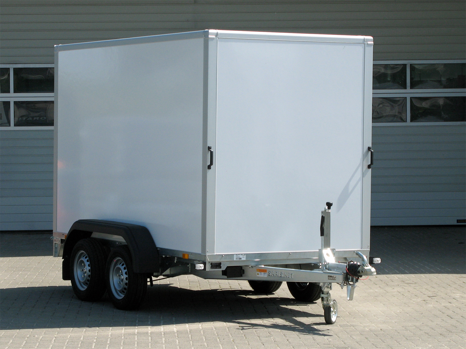 Saris FW 2000 Koffer 2000 - Kofferanhänger - 2000 kg Saris FW 2000 Koffer 2000 - Kofferanhänger - 2000 kg – Image 1